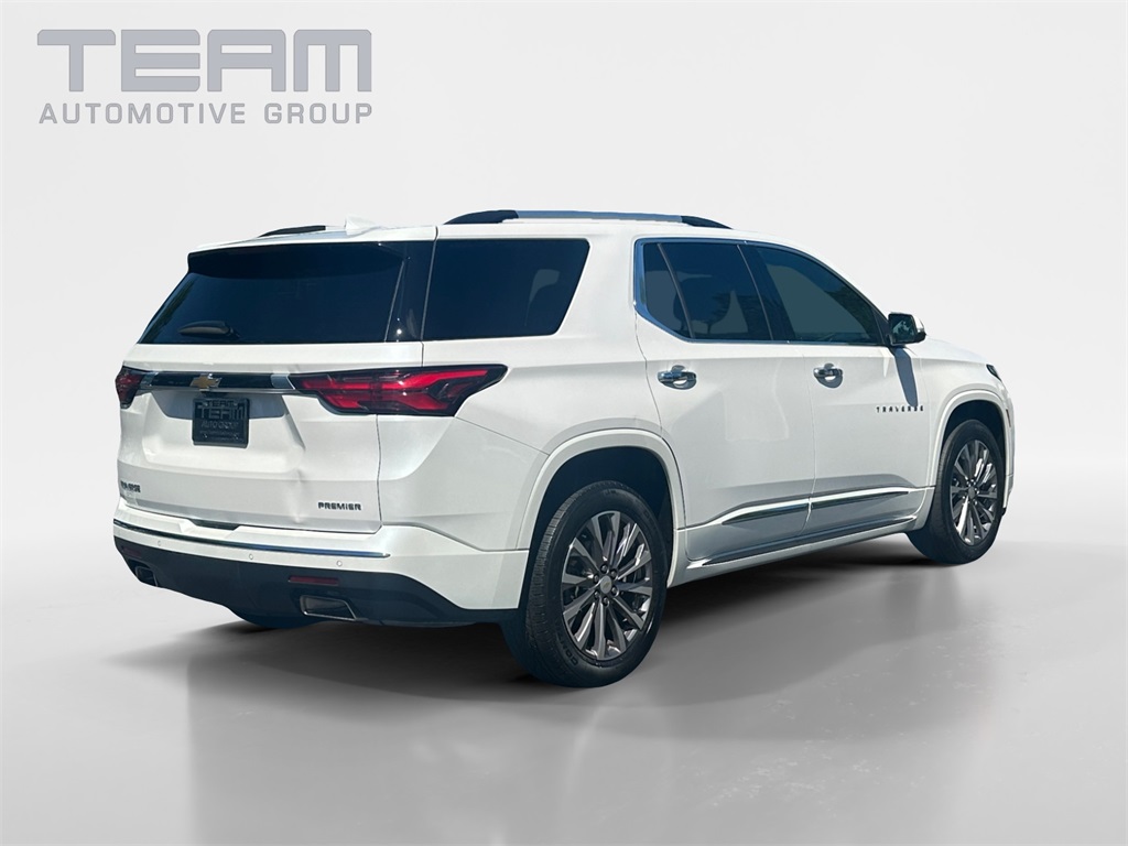 2022 Chevrolet Traverse Premier photo 7