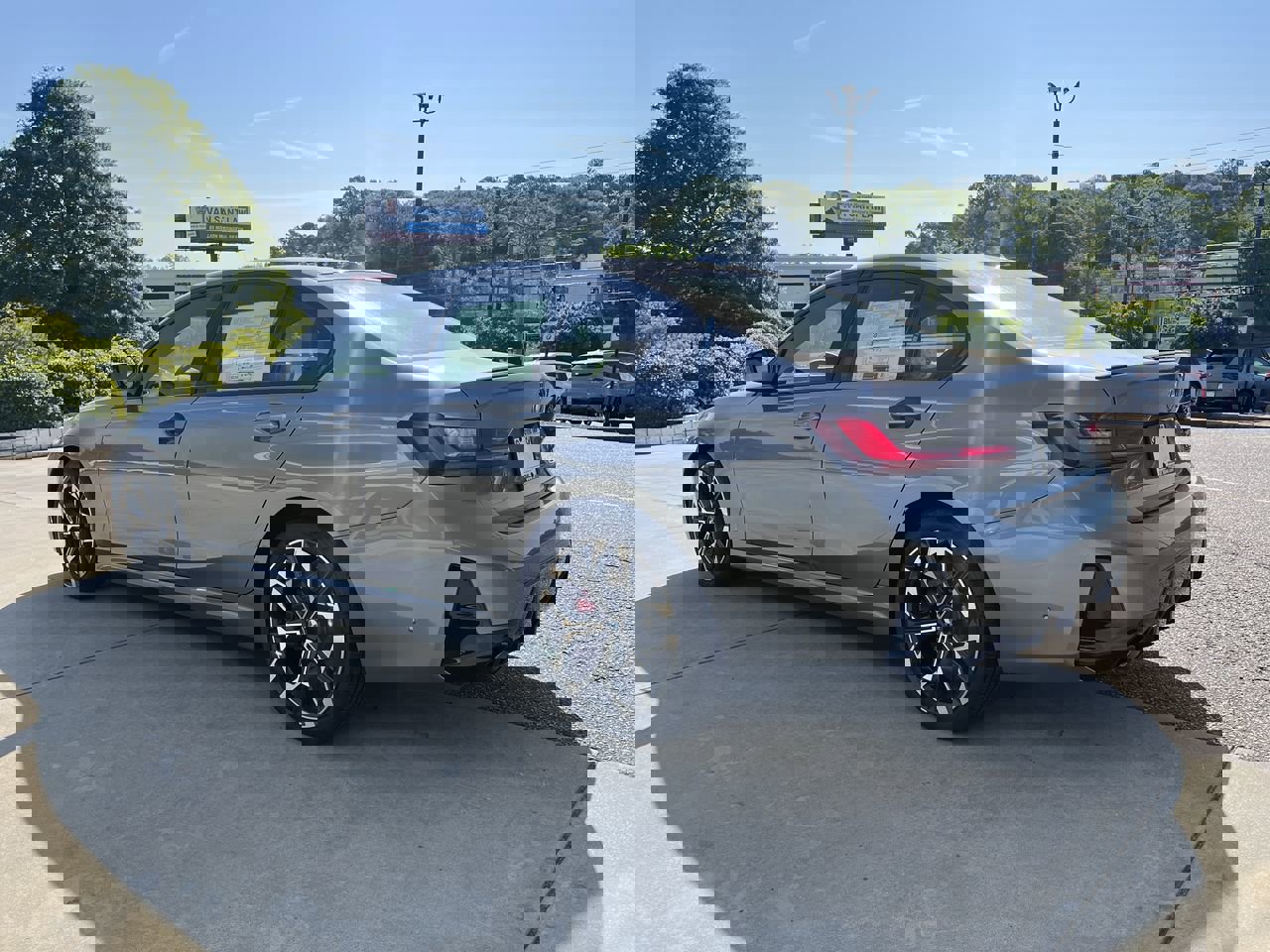 2025 Bmw 330i photo 6