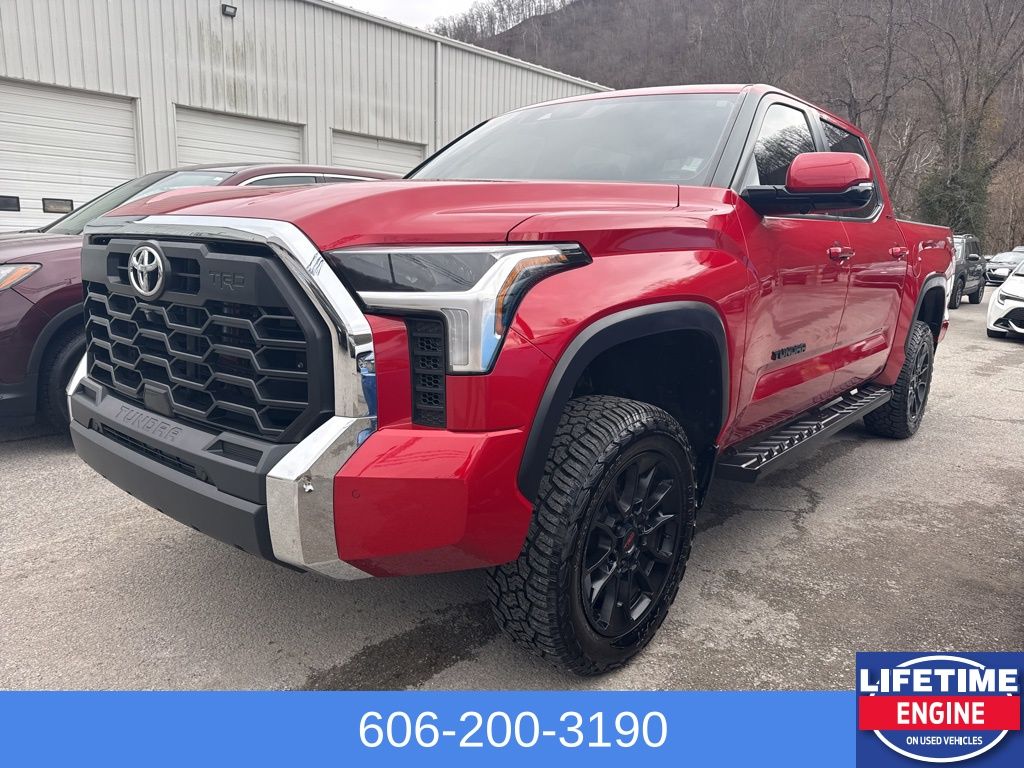 2024 Toyota Tundra SR5's photo