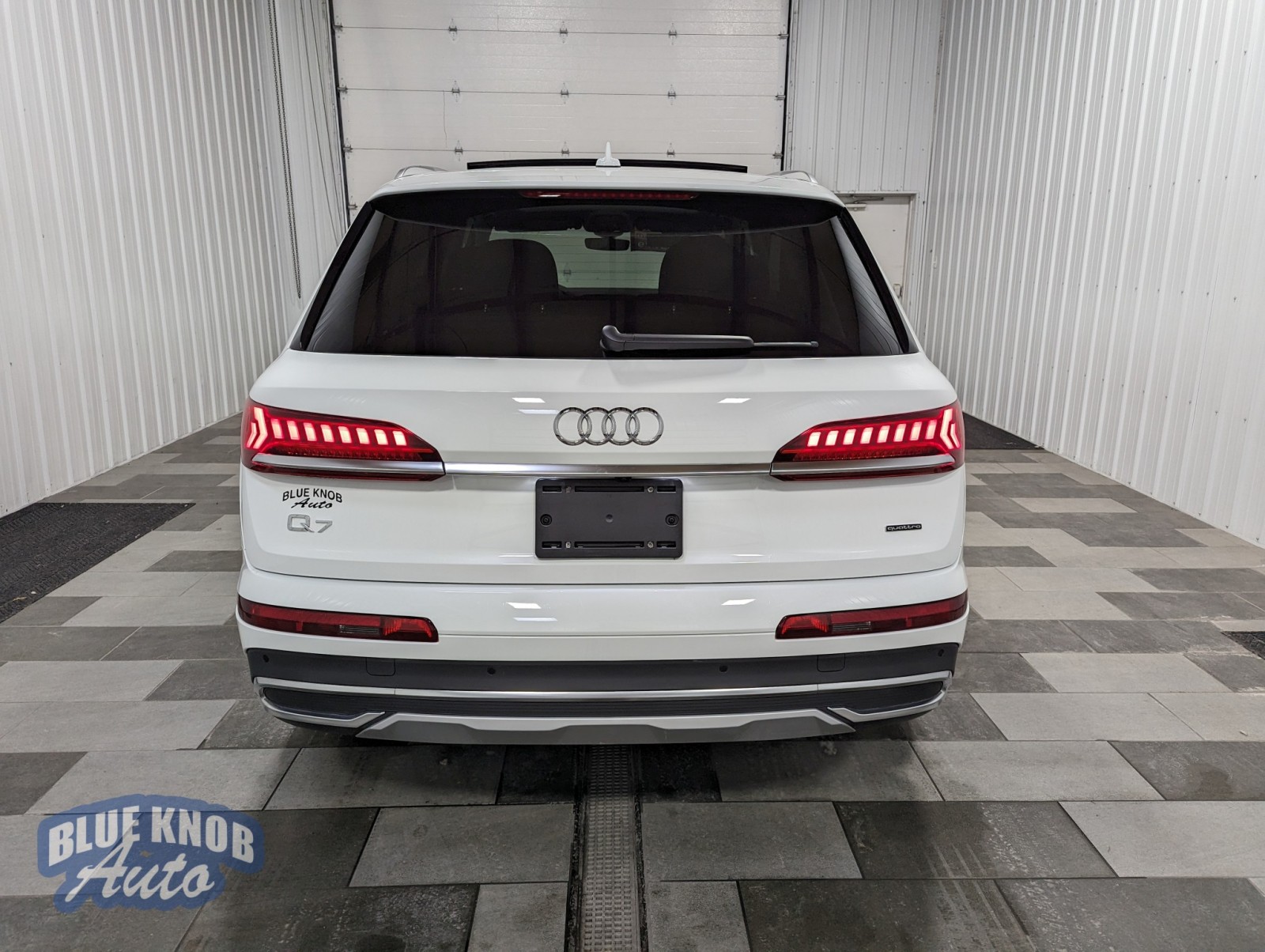 2024 Audi Q7 Premium Plus photo 3