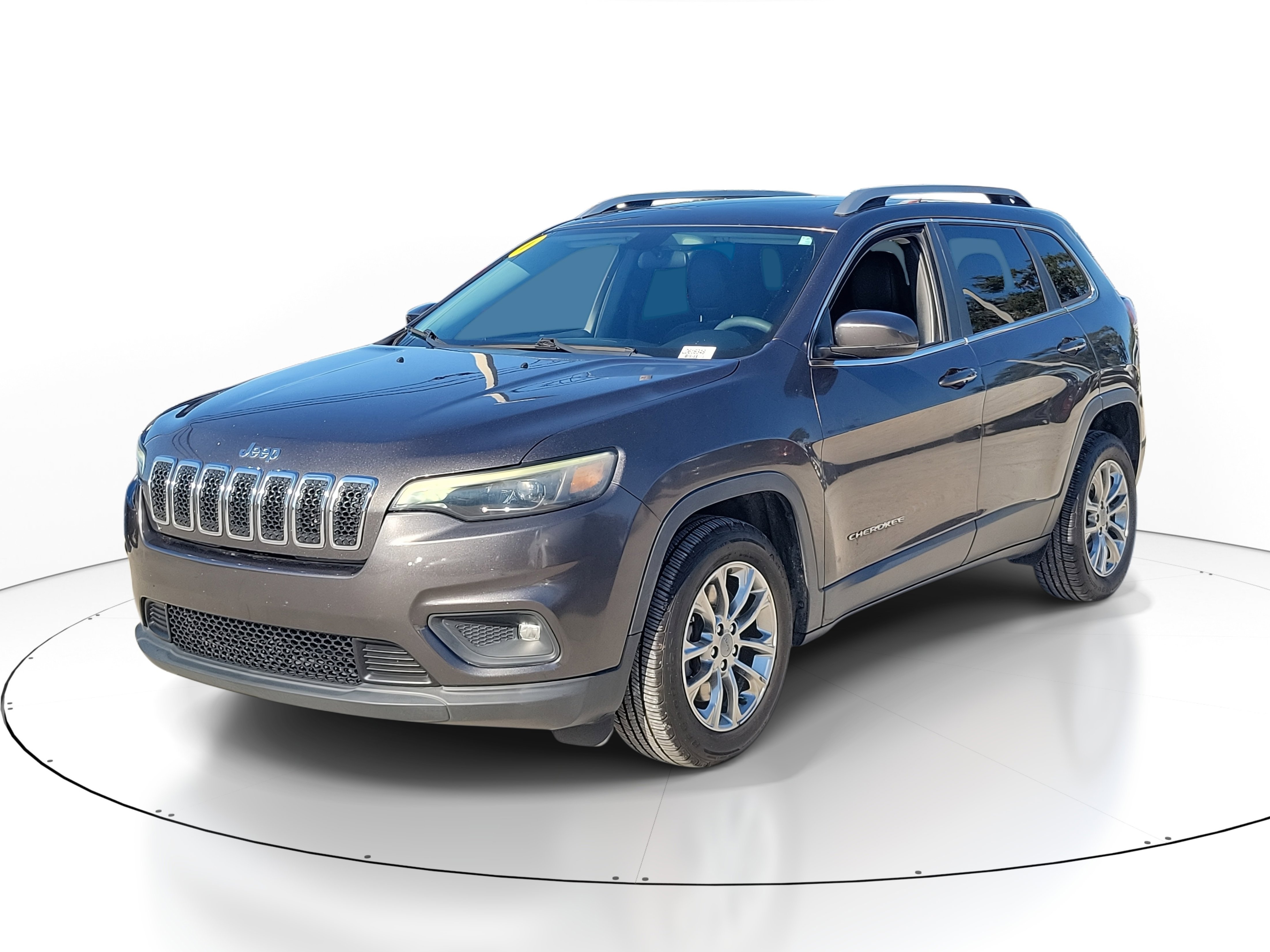 2020 Jeep Cherokee Latitude photo 2