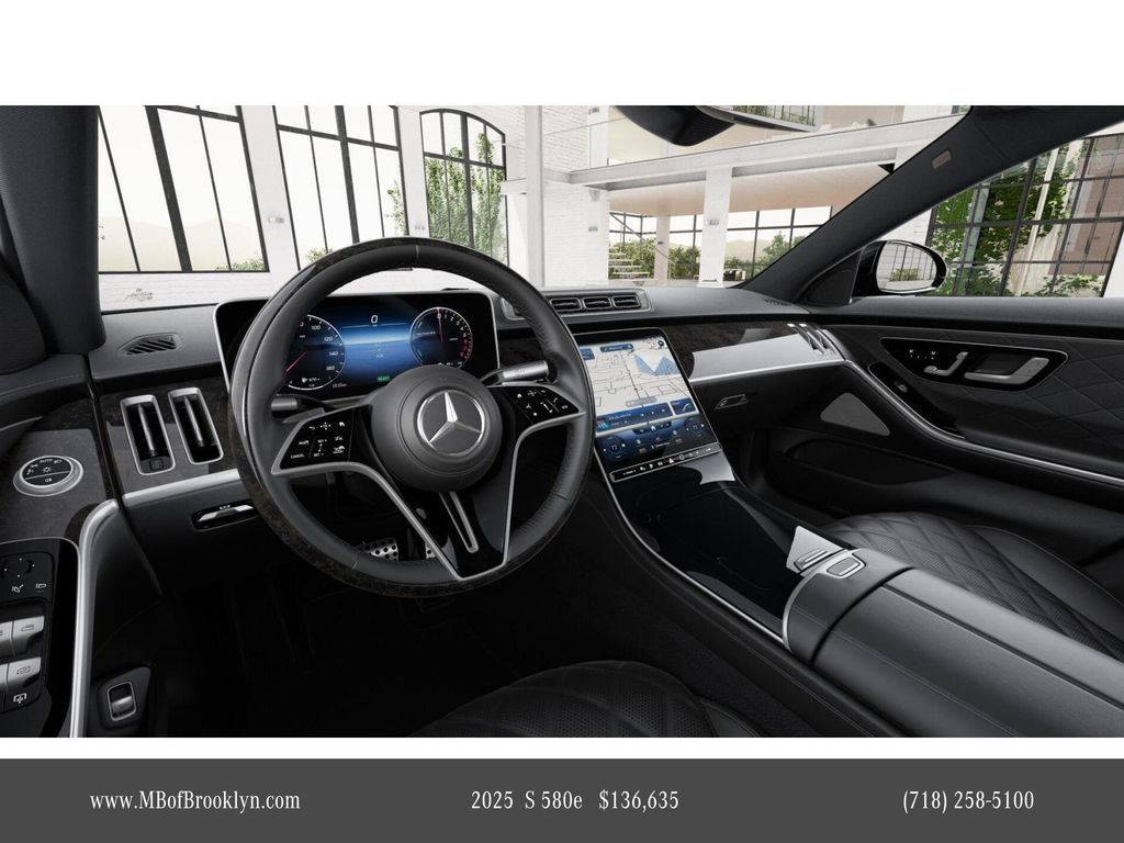 2025 Mercedes Benz S 580e 4MATIC photo 3