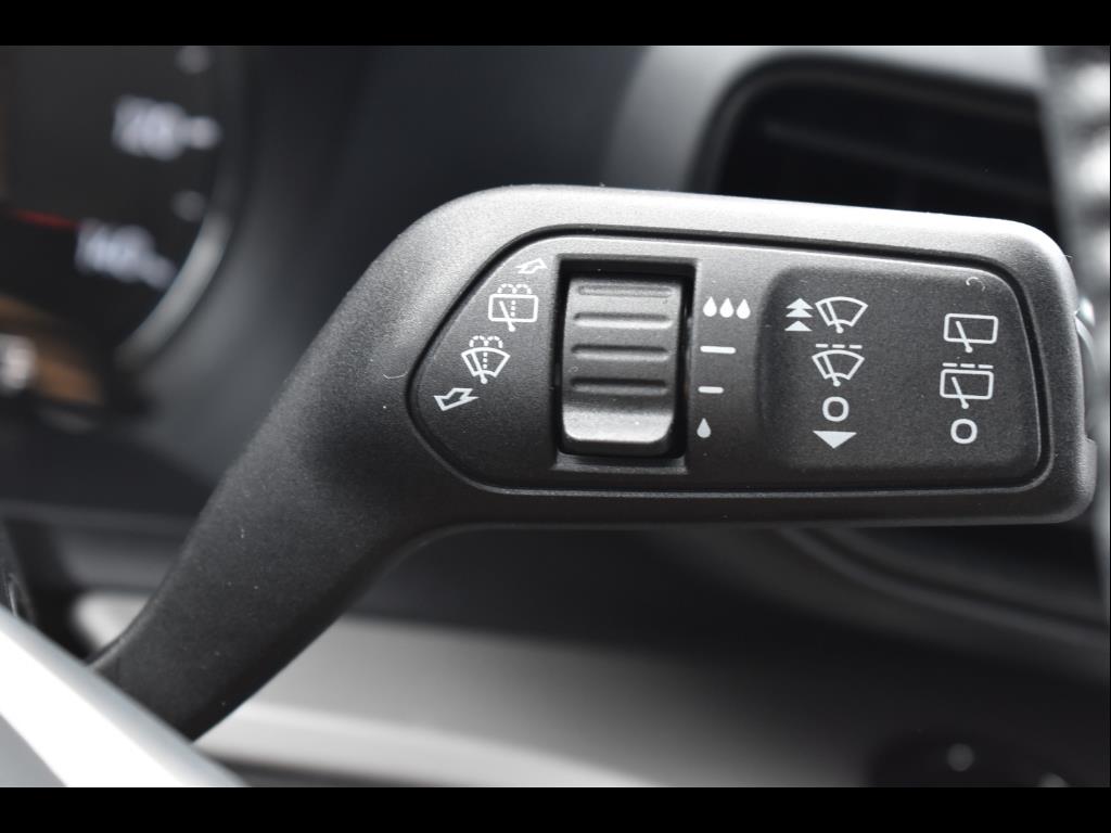 2023 Ford Explorer XLT photo 24
