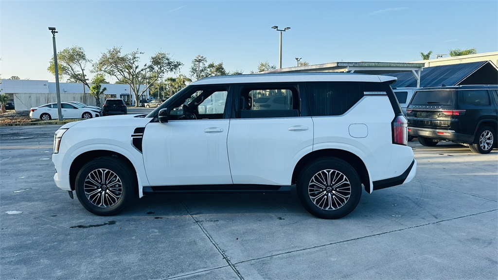 2026 Nissan Armada SL photo 5