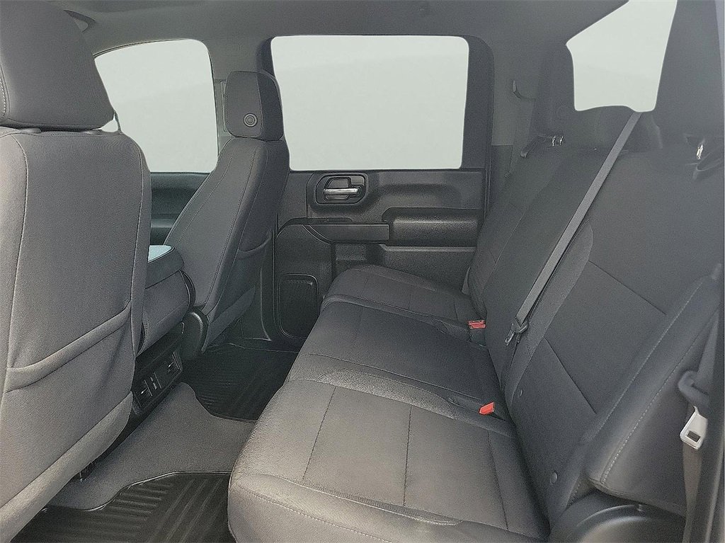 2024 Chevrolet Silverado 2500HD Custom photo 11