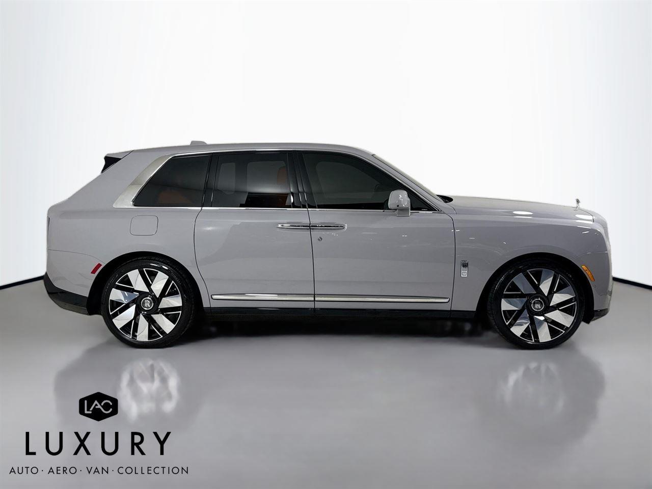 2025 Rolls Royce Cullinan RR photo 4