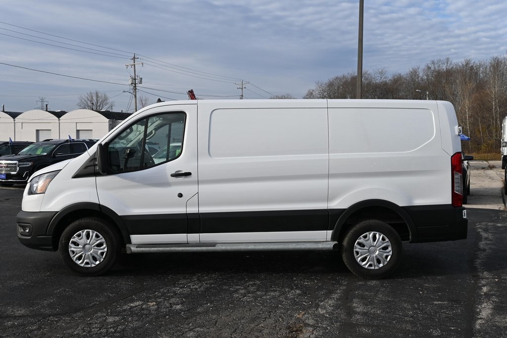 2023 Ford Transit photo 3