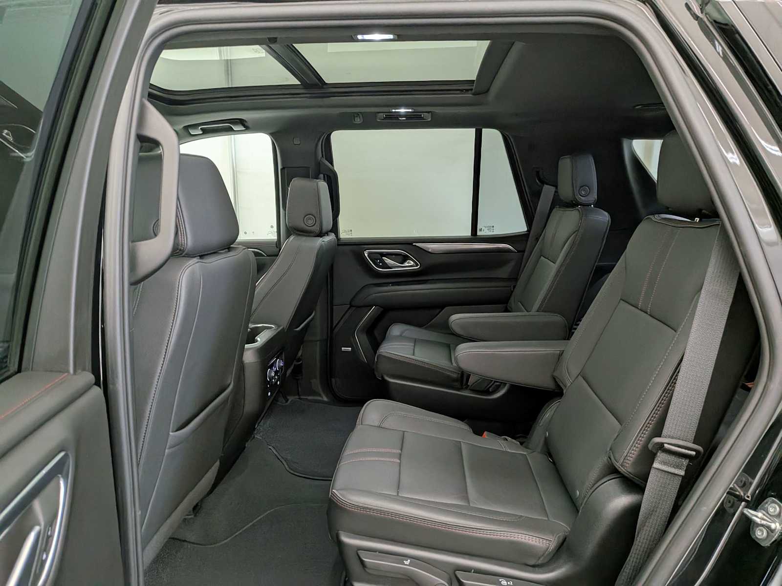 2024 Chevrolet Tahoe RST photo 20