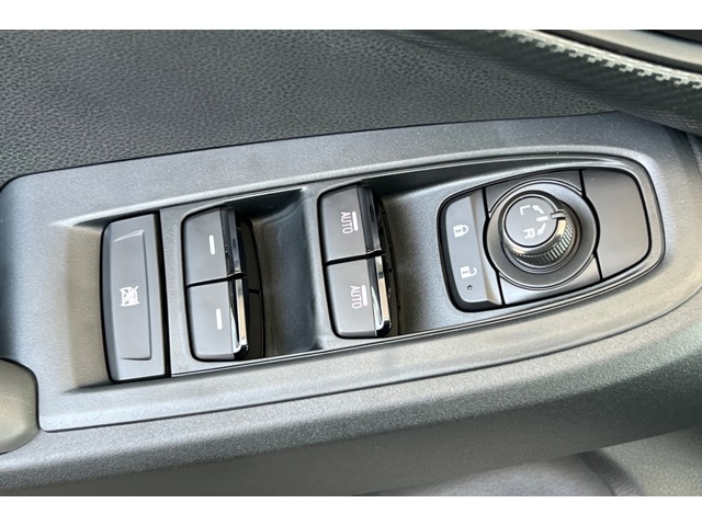 2025 Subaru Crosstrek Base photo 10