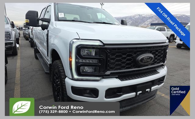 2025 Ford F-350 Super Duty XL's photo