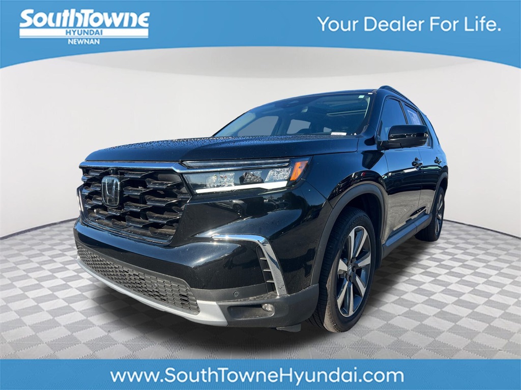 2025 Honda Pilot Elite's photo