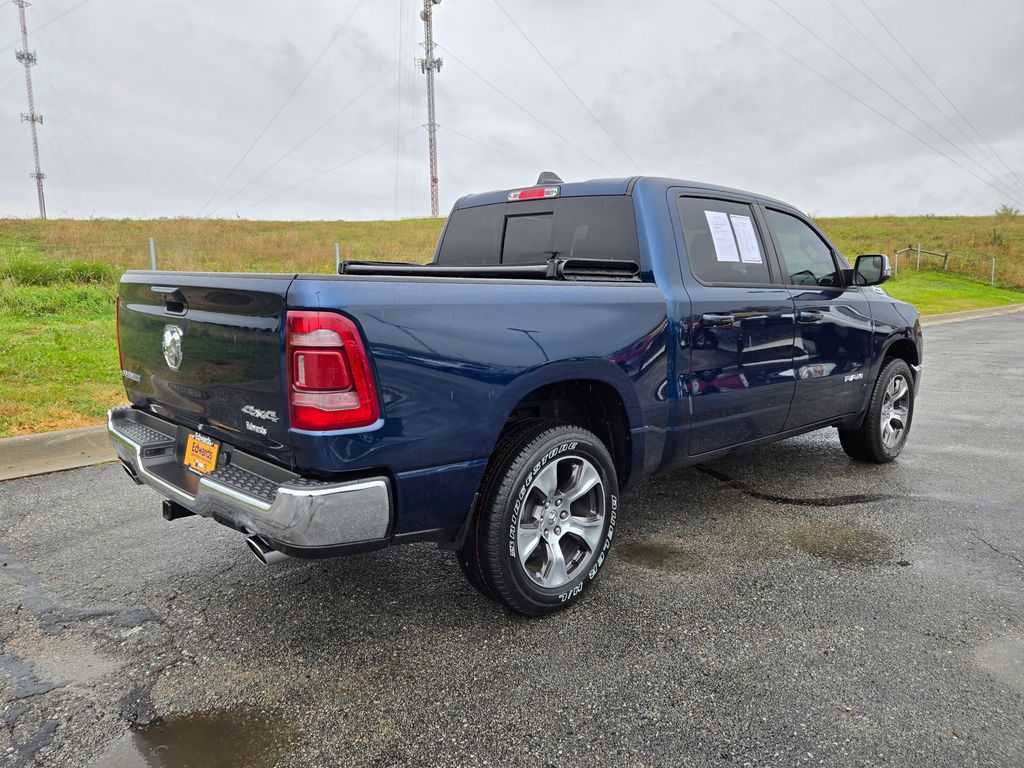 2023 Ram 1500 Laramie photo 3