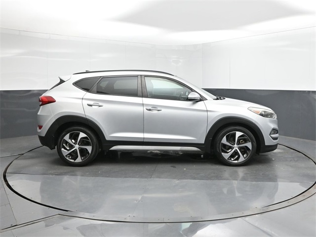2018 Hyundai Tucson Value photo 18