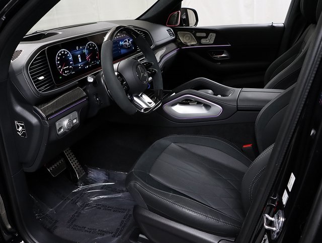 2025 Mercedes Benz GLS 63 AMG 4MATIC photo 12