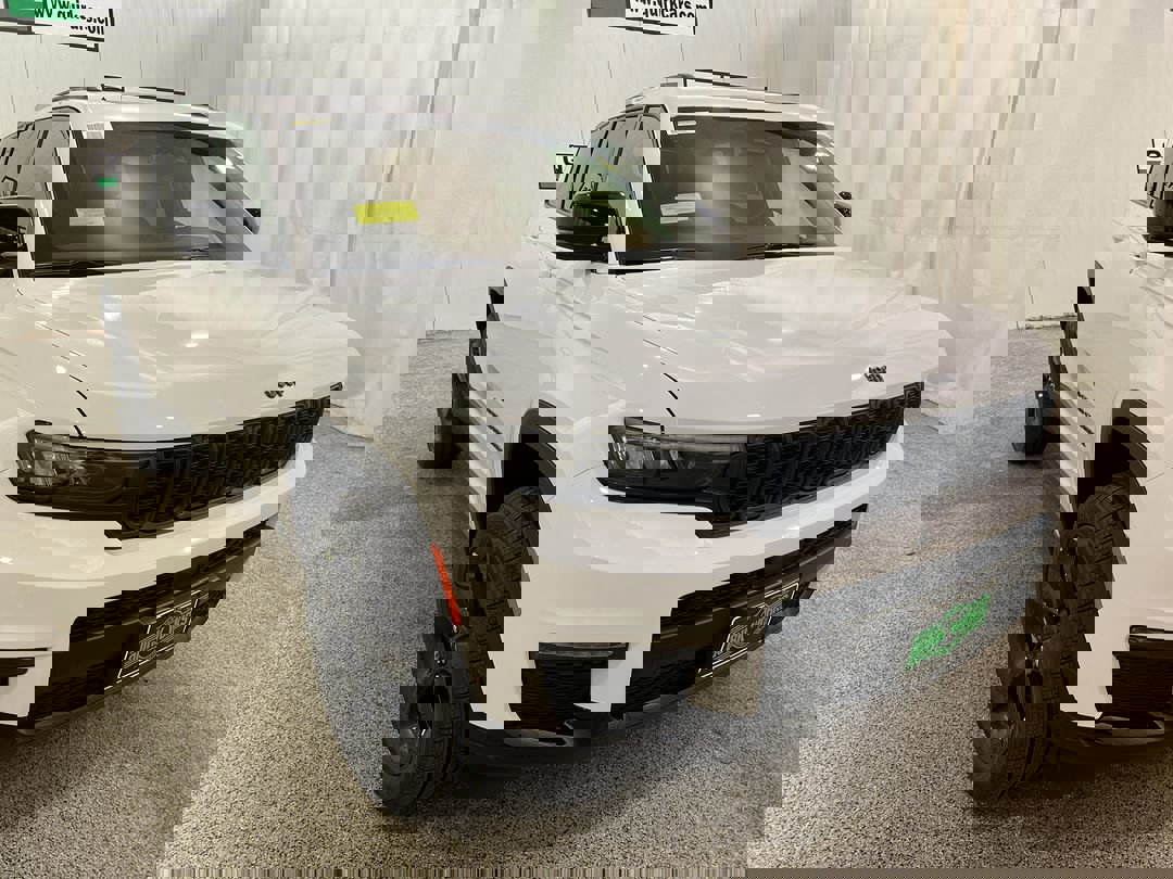 2025 Jeep Grand Cherokee L Limited's photo