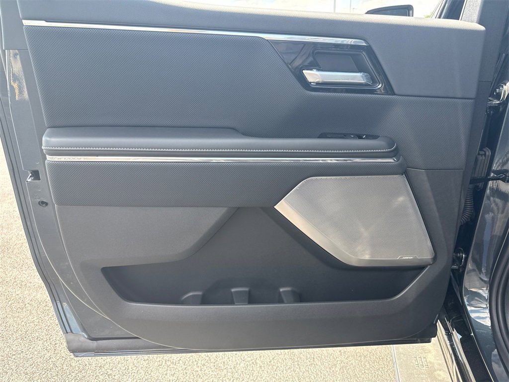 2025 Gmc Sierra EV Denali photo 30