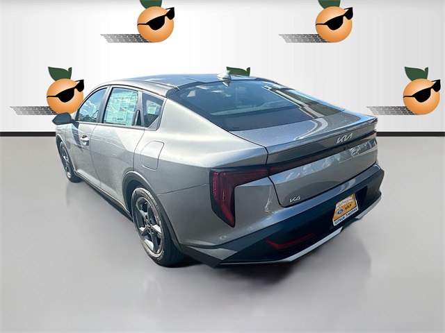 2025 Kia K4 LXS photo 5