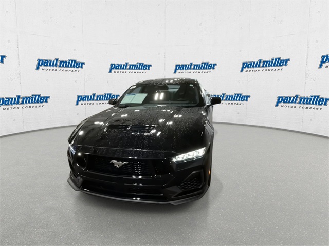 2024 Ford Mustang GT Premium photo 3
