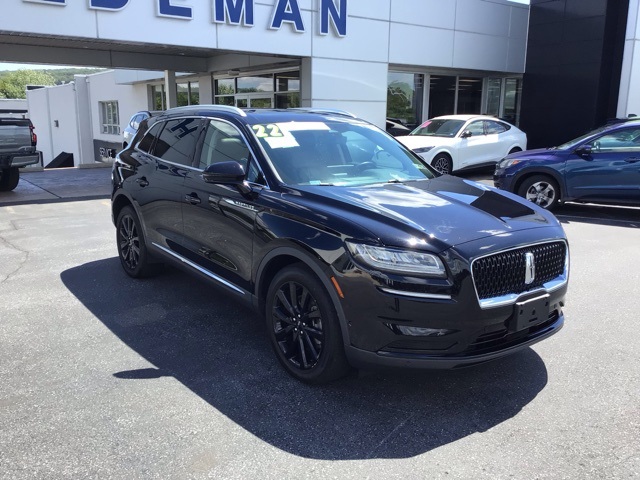 2022 Lincoln Nautilus Reserve's photo