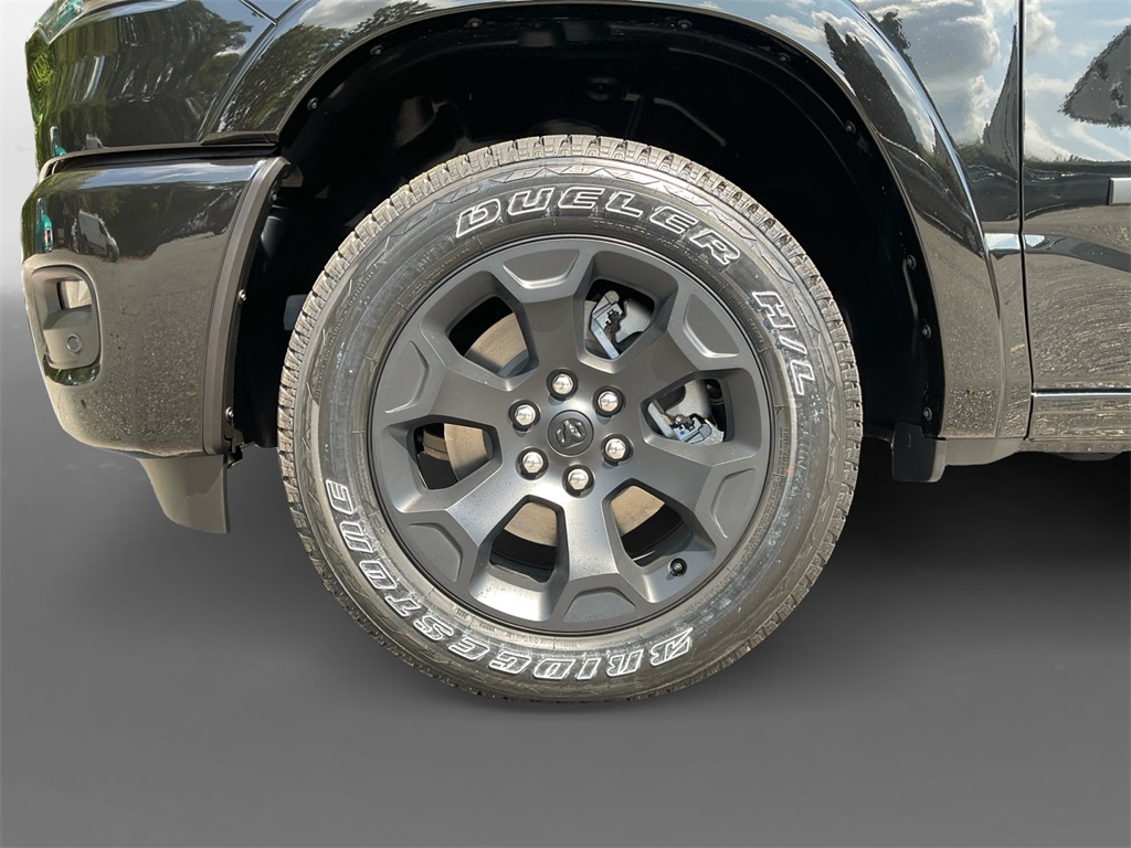 2025 Ram 1500 Big Horn Lone Star photo 13