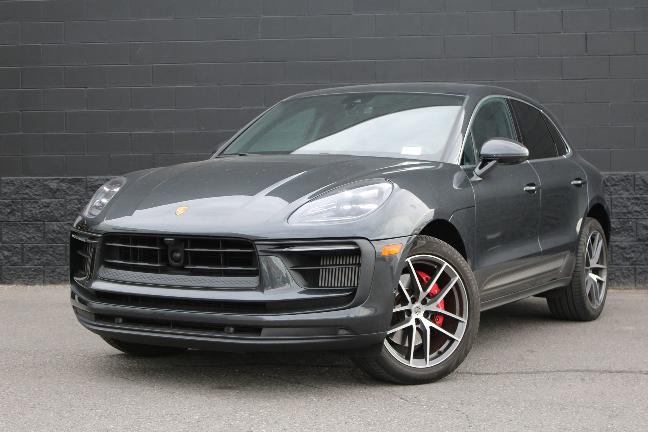 2022 Porsche Macan S