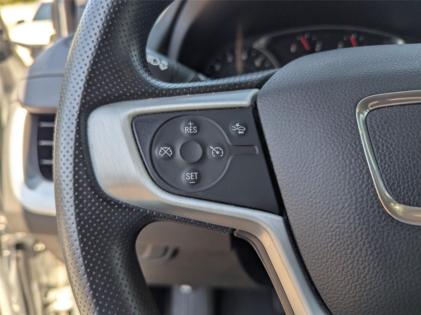 2022 Gmc Terrain SLE photo 29
