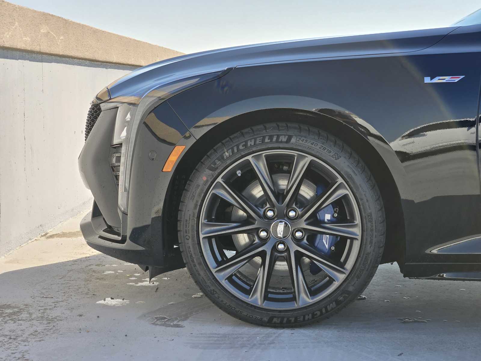 2026 Cadillac CT5 V photo 6