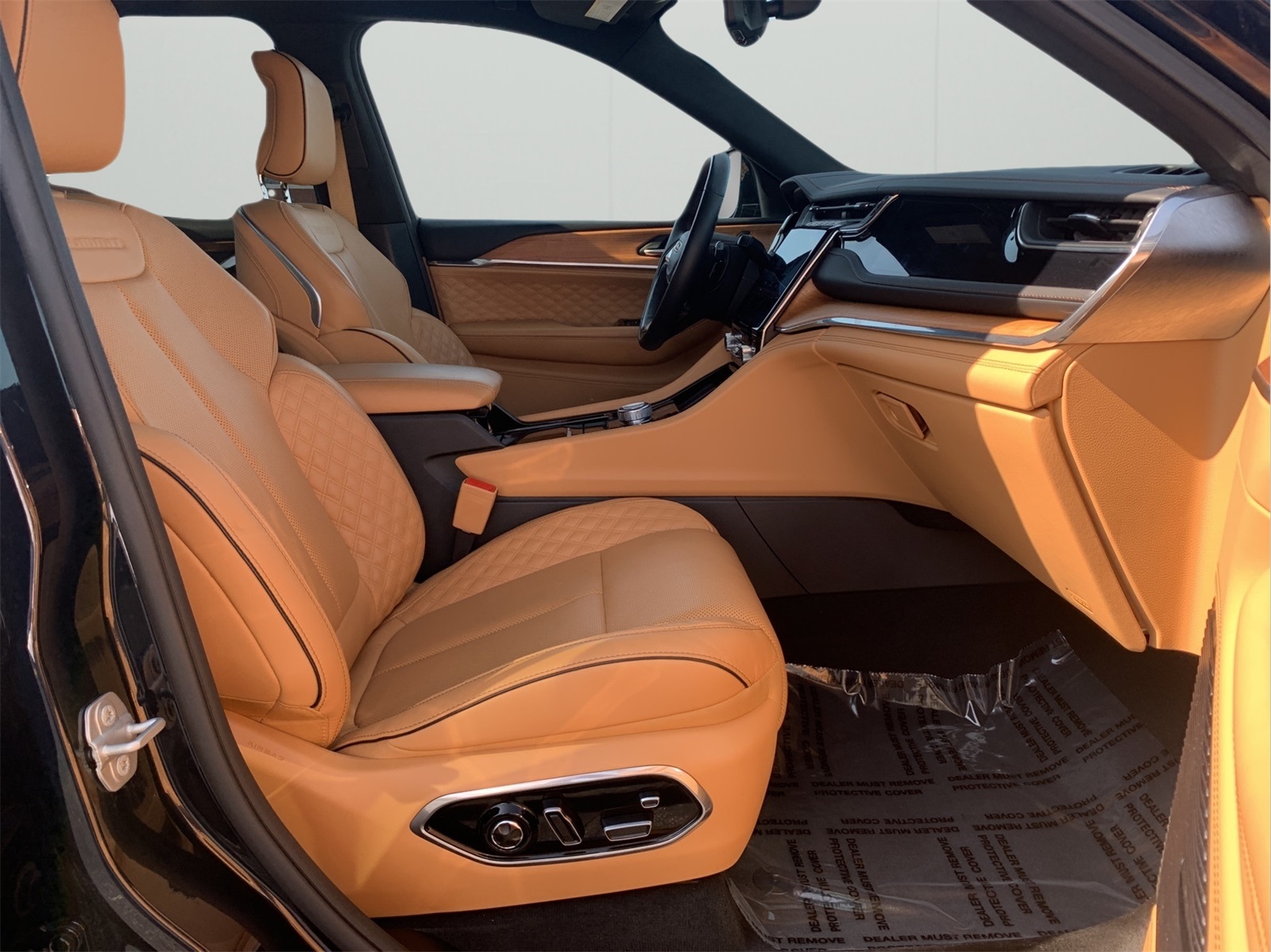 2024 Jeep Grand Cherokee L Summit photo 28