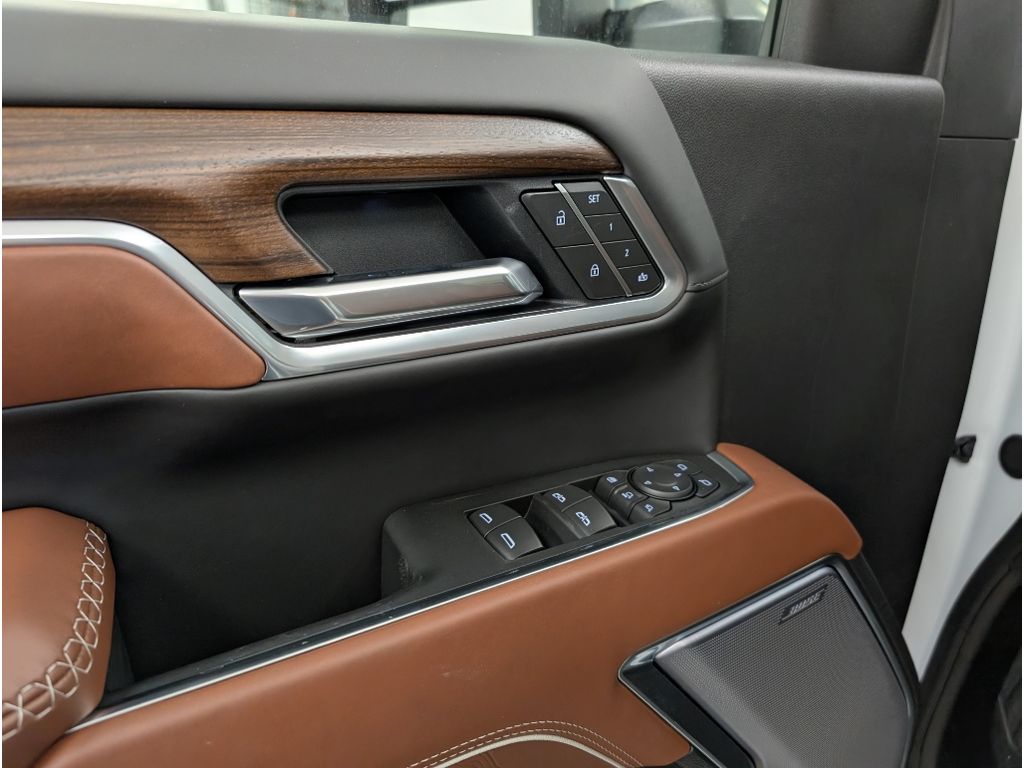 2025 Gmc Sierra 2500 HD Denali Ultimate photo 2