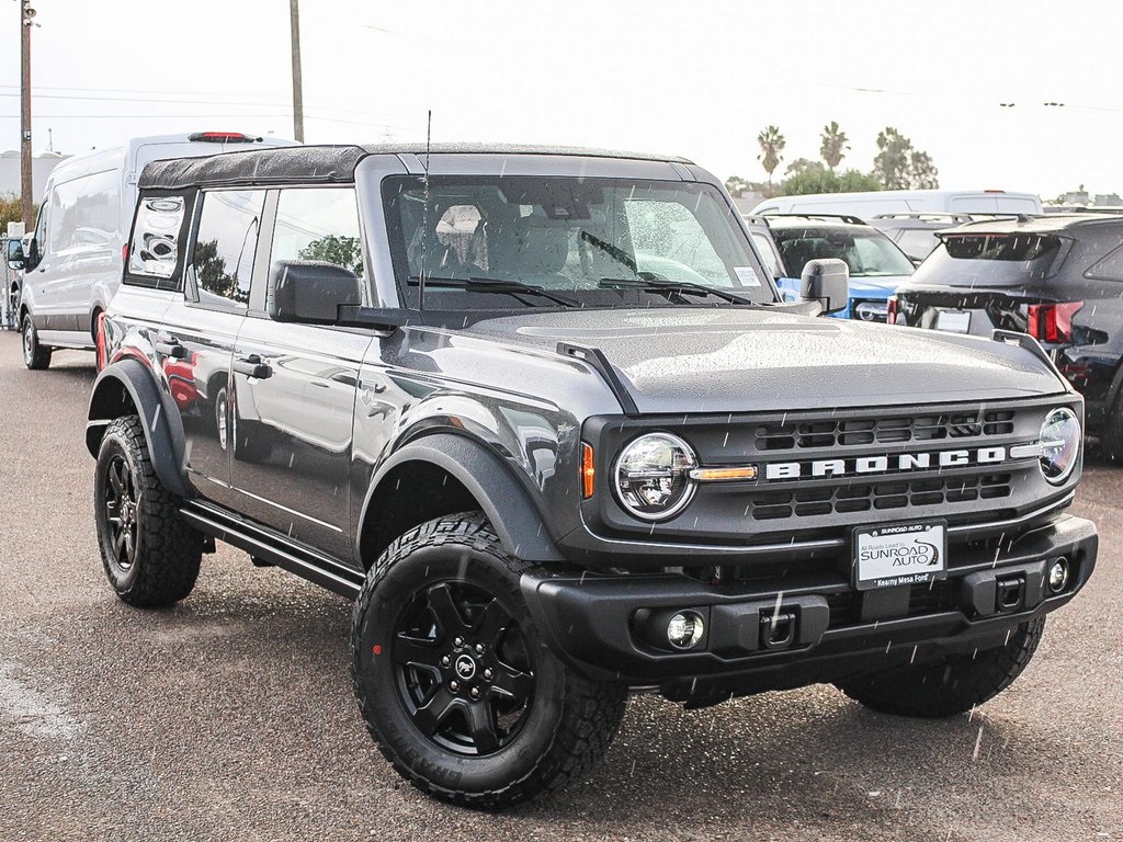 2025 Ford Bronco 4-Door Big Bend's photo