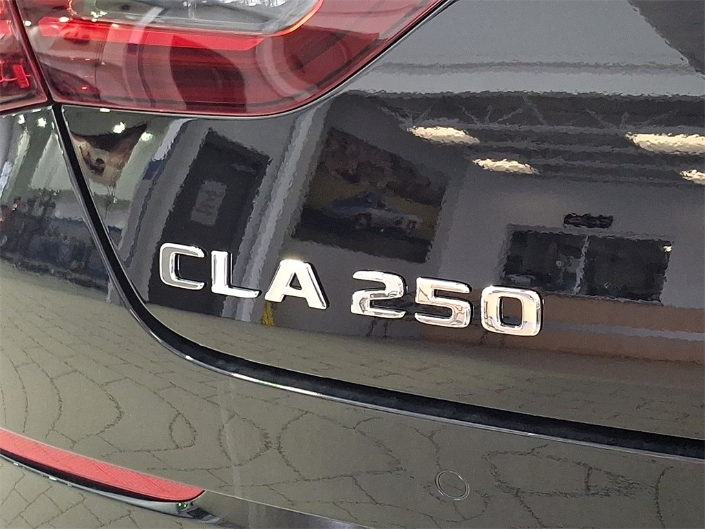 2025 Mercedes Benz CLA 250 4MATIC photo 22