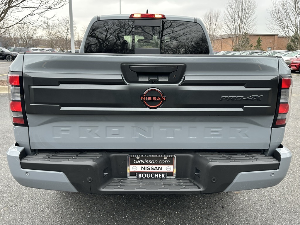 2025 Nissan Frontier Crew Cab PRO-4X photo 5