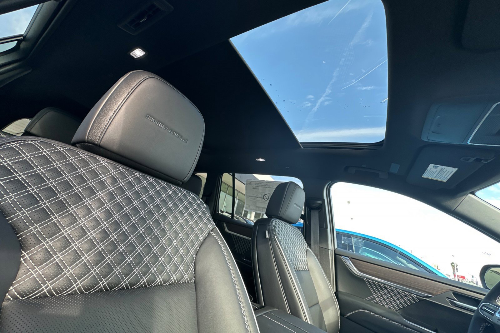 2026 Gmc Acadia Denali photo 16
