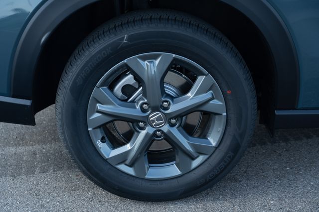 2026 Honda HR-V LX photo 12