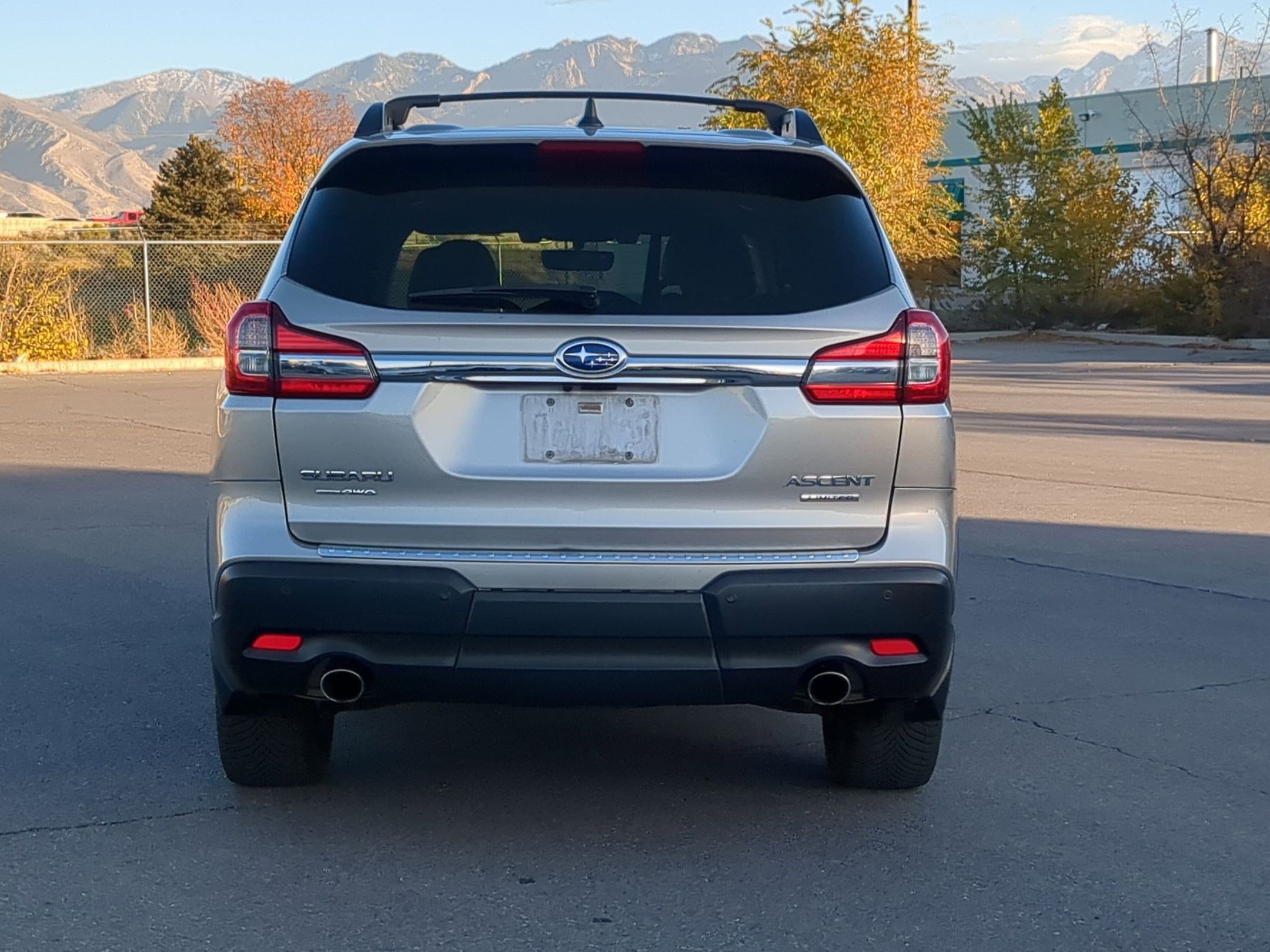 2020 Subaru Ascent Limited photo 4