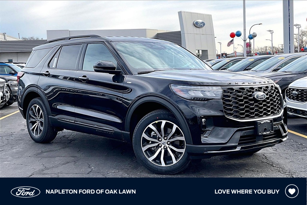 2026 Ford Explorer ST-LINE's photo