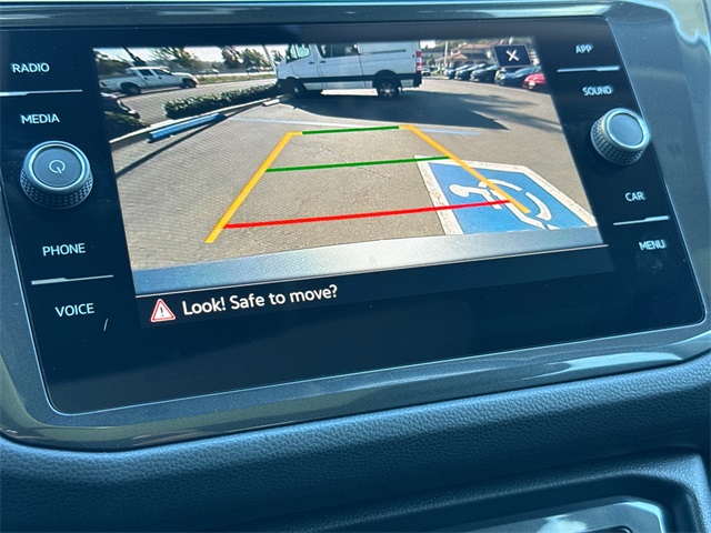 2023 Volkswagen Tiguan SE photo 33