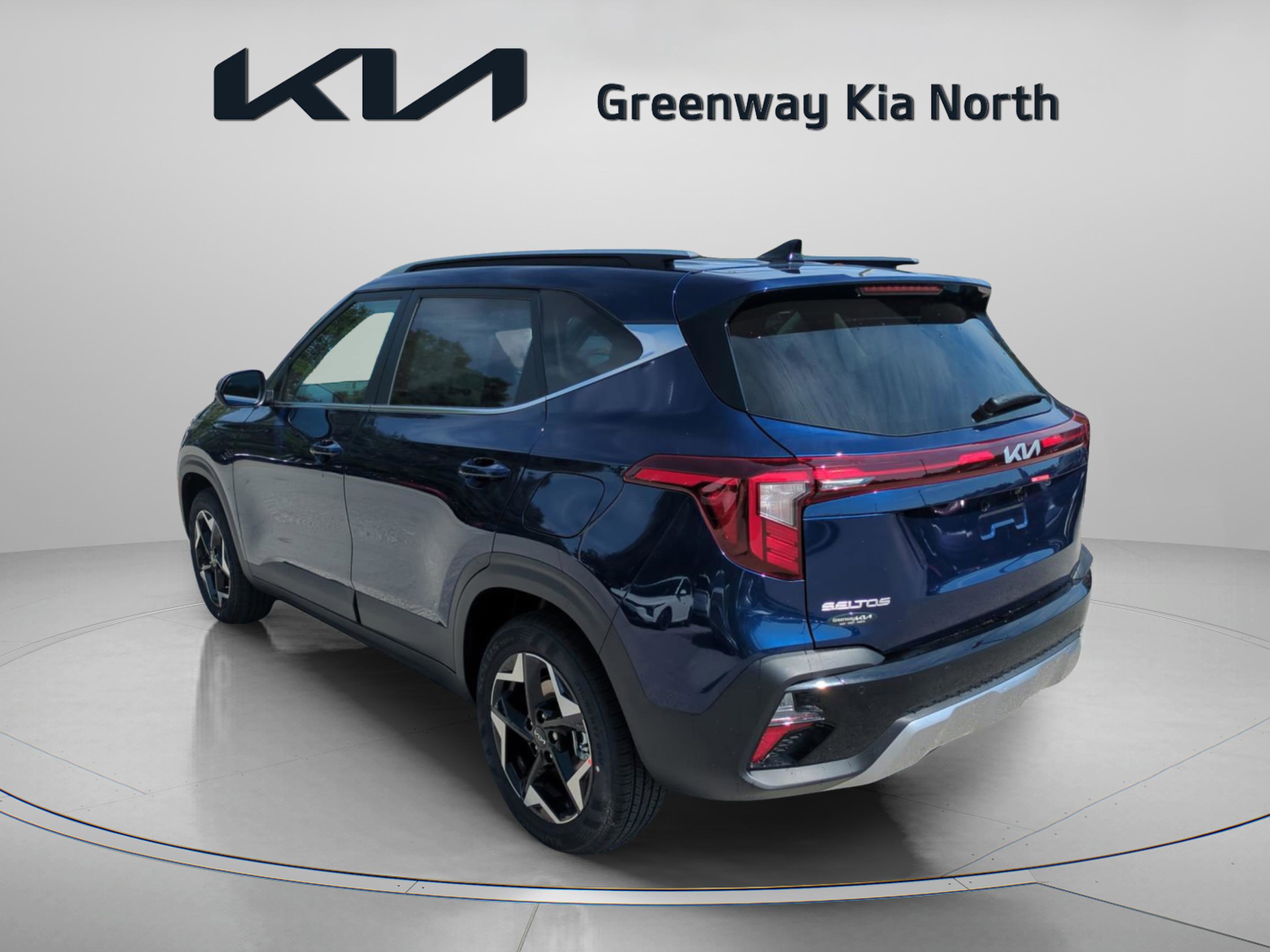 2025 Kia Seltos EX photo 4