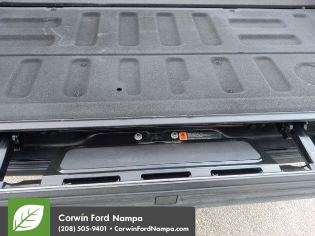 Used 2018 Red Ford XLT image 30