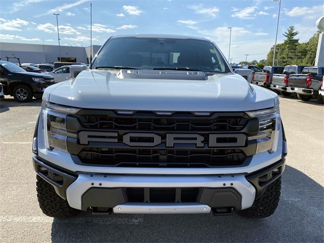 2024 Ford F-150 Raptor photo 9