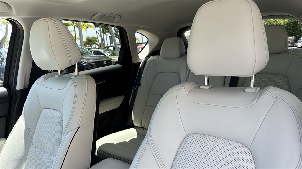2024 Mazda CX-5 2.5 Premium Plus photo 40
