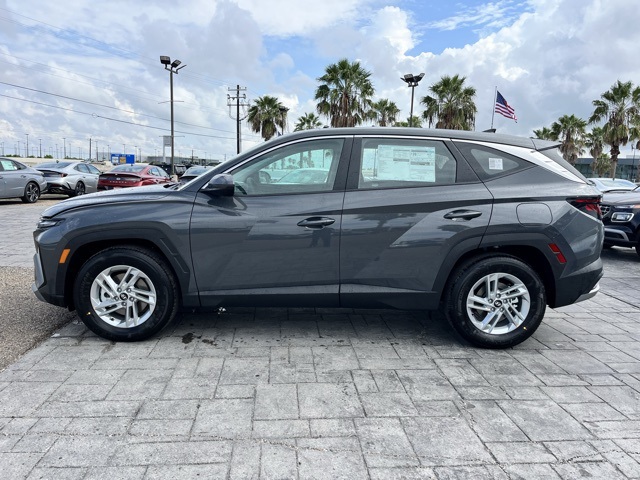 2026 Hyundai Tucson SE photo 4