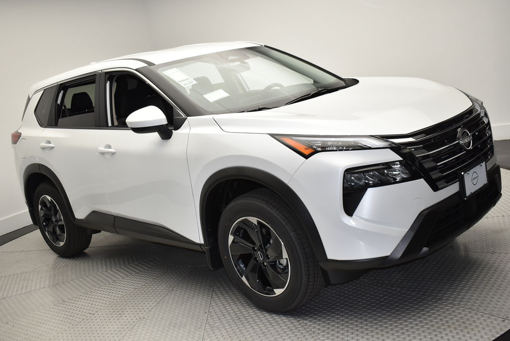 2026 Nissan Rogue SV photo 3
