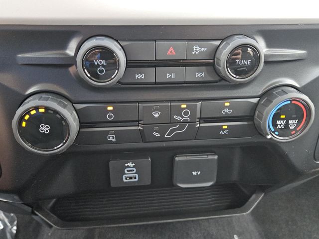 2026 Ford F-250 XL photo 13