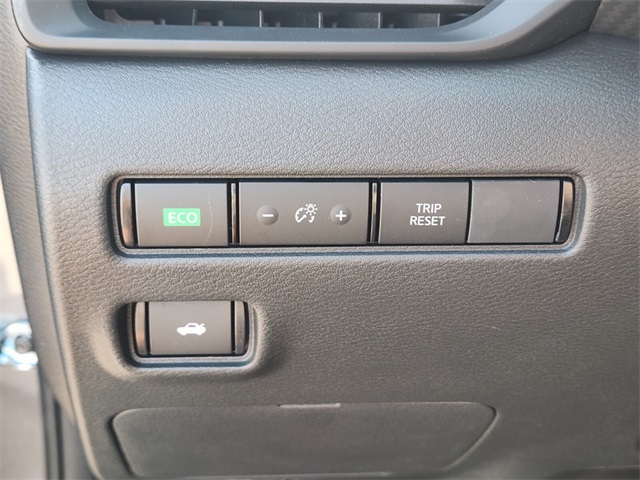 2025 Nissan Sentra S photo 21