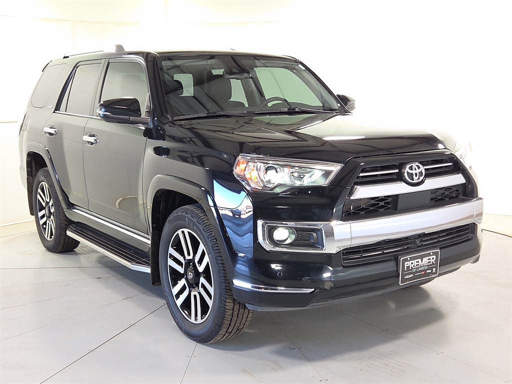 2022 Toyota 4Runner Limited's photo