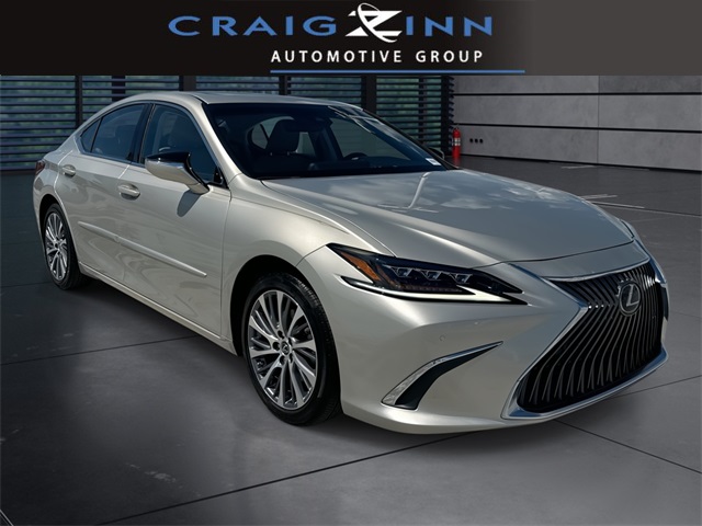2019 Lexus ES