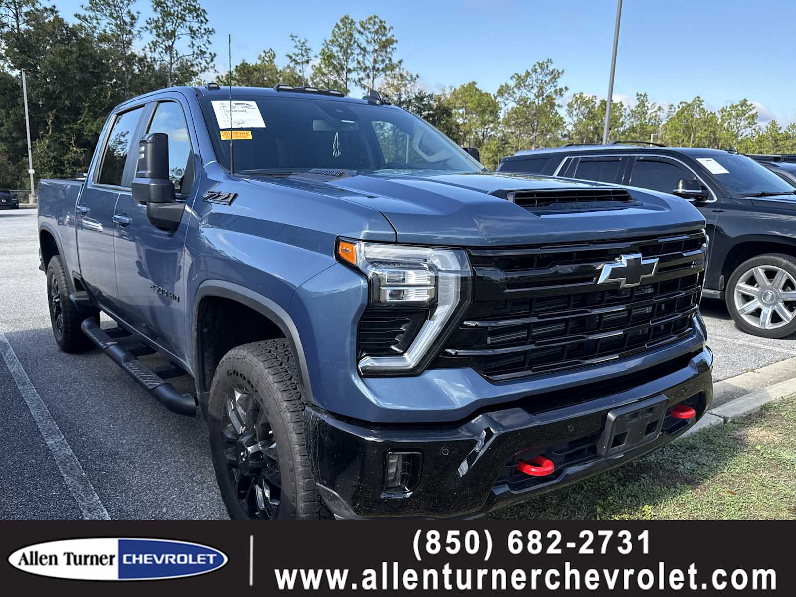 2025 Chevrolet Silverado 2500HD LT's photo