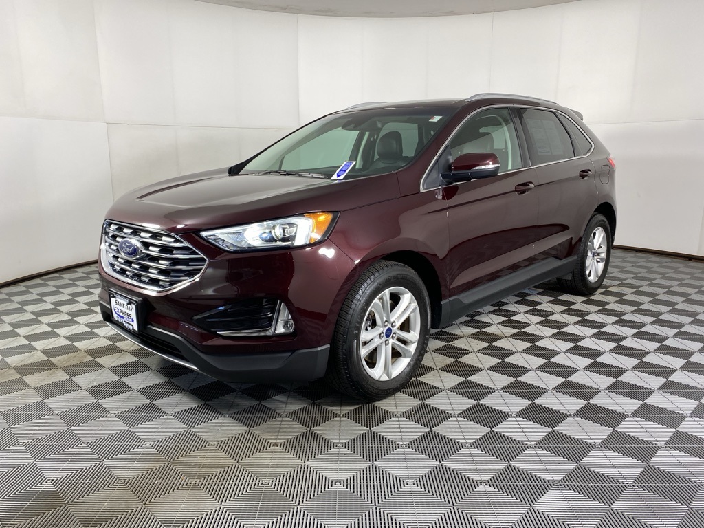 2019 Ford Edge SEL photo 4