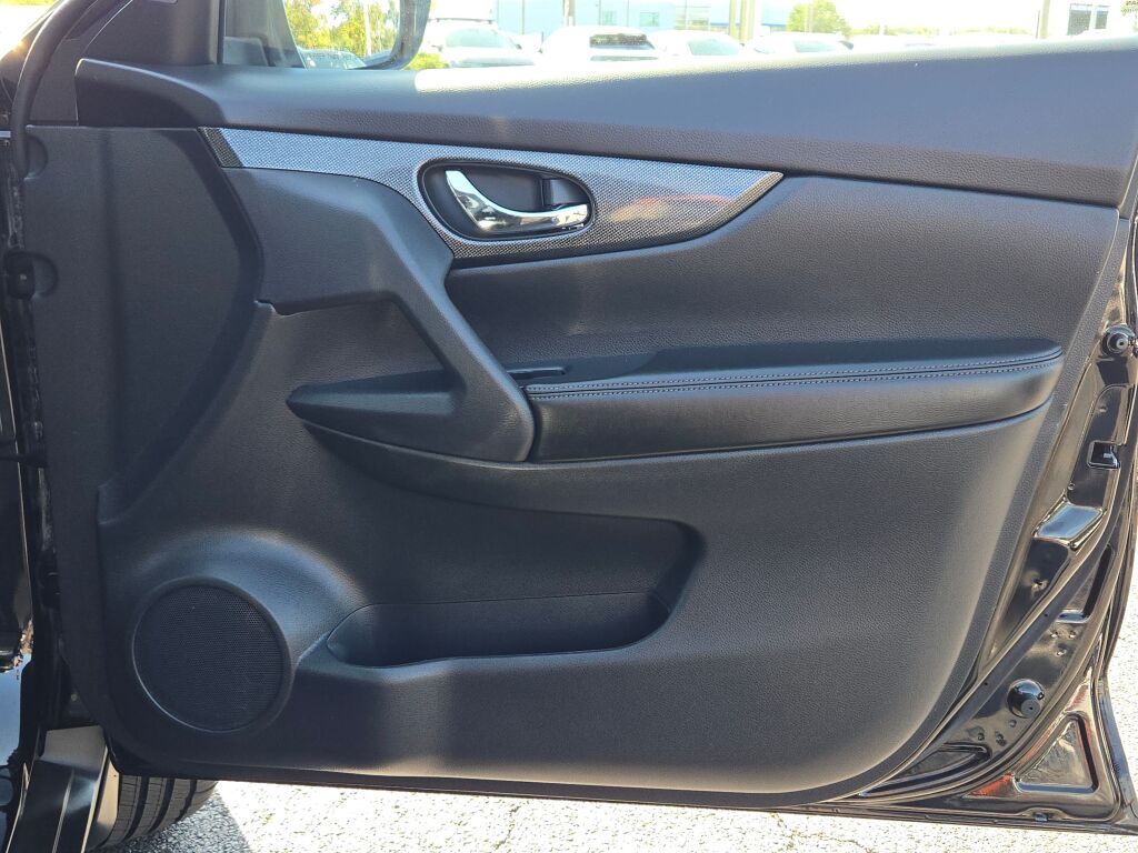 2014 Nissan Rogue SL photo 6